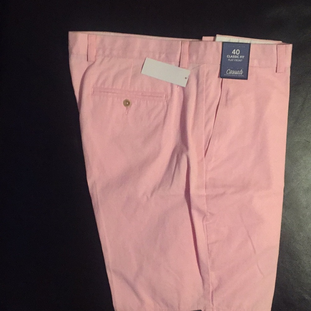 New RoundTree & Yorke shorts